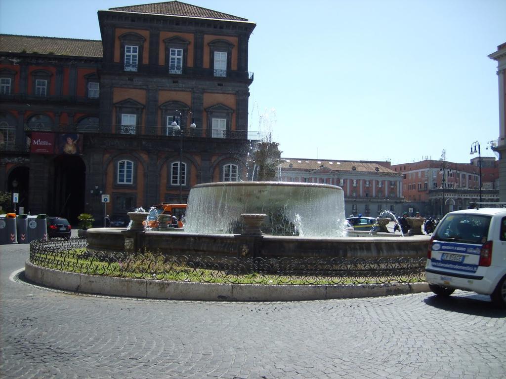 Sognando Napoli Apartment Bagian luar foto